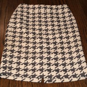 BR Black and White Checkered Skirt